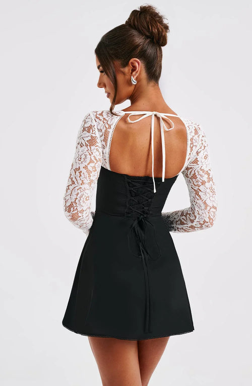 Greta Dantelli Mini Elbise