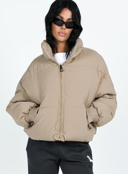 7th Avenue Puffer Mont
