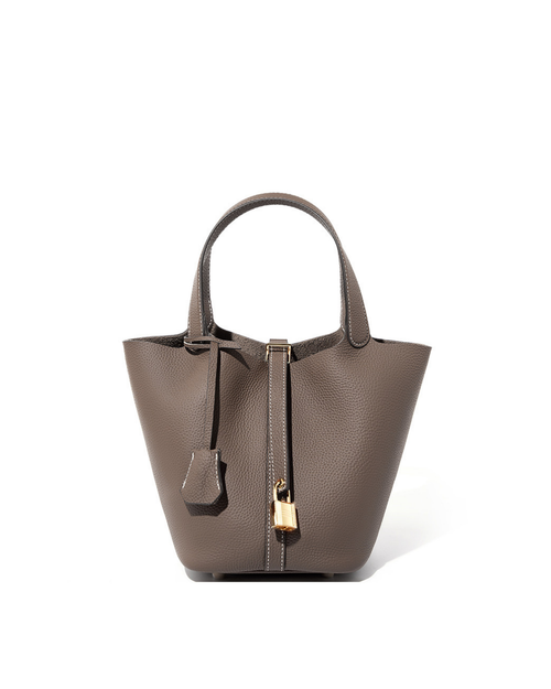 Nura Hakiki Deri Çanta – Şık & Kompakt Bucket Bag