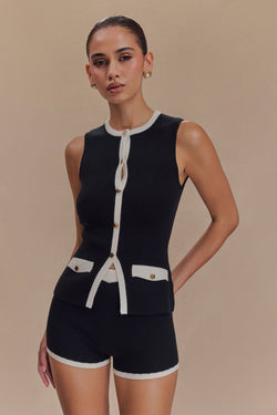 Julianne Triko Takım
