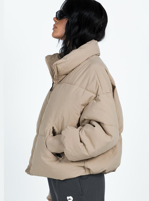 7th Avenue Puffer Mont